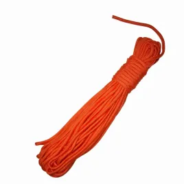 lina-plywajaca-do-kol-ratunkowych