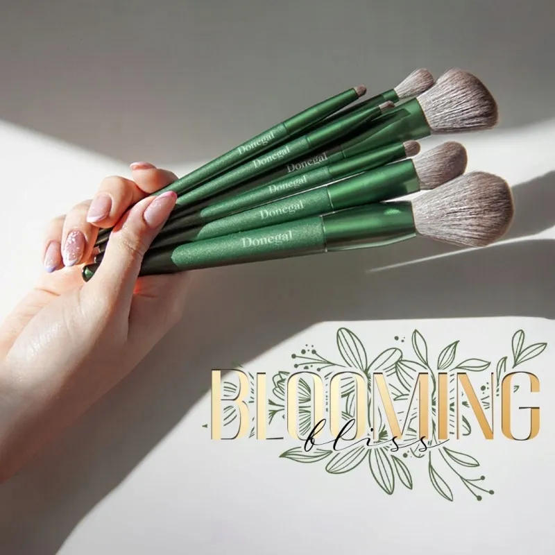 donegal-blooming-bliss-pedzel-do-pudru