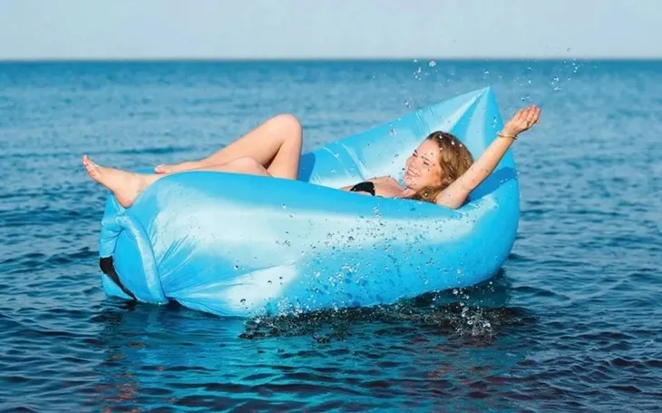 lazy-bag-kanapa-sofa-samopompujaca-lezak-materac-cechy-dodatkowe-brak