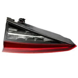 lampa-tylna-wewnetrzna-led-prawa-skoda-kodiaq-2016