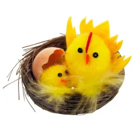 kurczaczki-wielkanocne-ze-skorupka-w-gniazdku