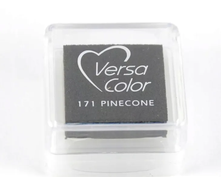 tusz-pigmentowy-versacolor-small-pinecone-kolor-zielenie