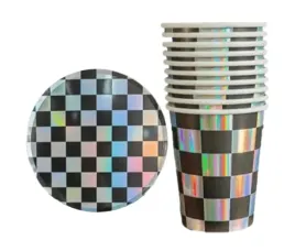 zestaw-urodzinowy-kubki-talerzyki-holograficzne-szachownica-racing-12szt