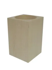 kubek-na-dlugopisy-drewniany