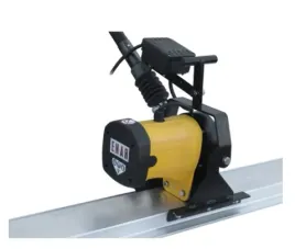naped-enar-qze-turbo-elektryczny-wibrator-do-betonu-listwa-qz