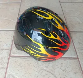 kask-ochronny-na-rolki-rower-deskorolka-m