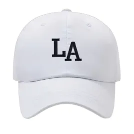 czapka-z-daszkiem-la-bejsbolowka-vintage-dikom-biala