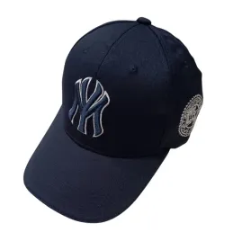 granatowa-czapka-z-daszkiem-dikom-bejsbolowka-new-york-hit-modna-haft