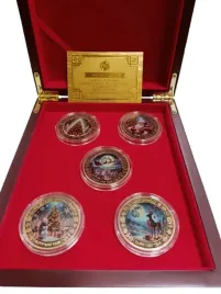 monety-kolekcjonerskie-swiateczne-dikom-z-czerwonym-etui-idealne-na-prezent