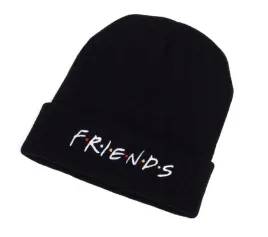 czapka-beanie-friends-serial-show-czarna-y2k-ciepla-mila-na-prezent