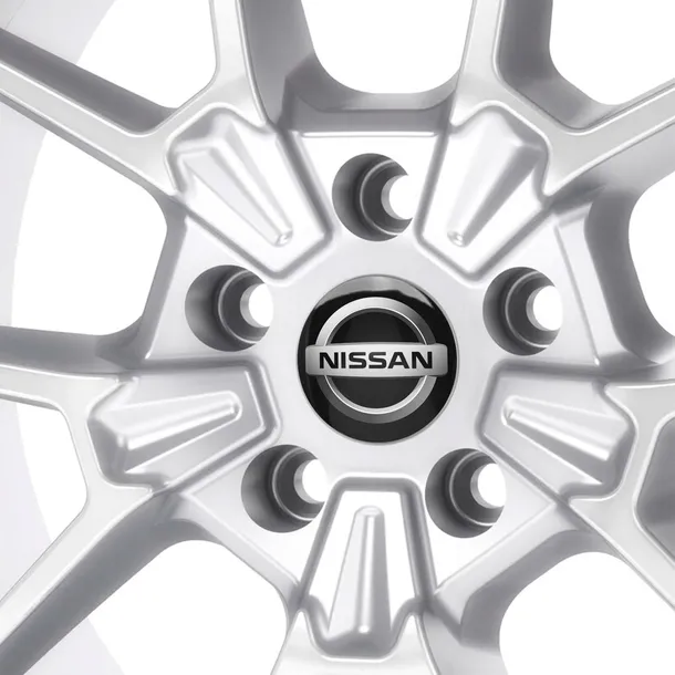 nowe-alufelgi-17-do-nissan-note-e12-liczba-felg-w-ofercie-4-szt