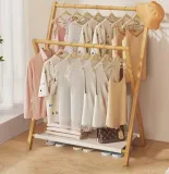 wieszak-stojacy-dikom-bambusowy-boho-na-ubrania-z-materialowa-polka-na-buty-marka-dikom