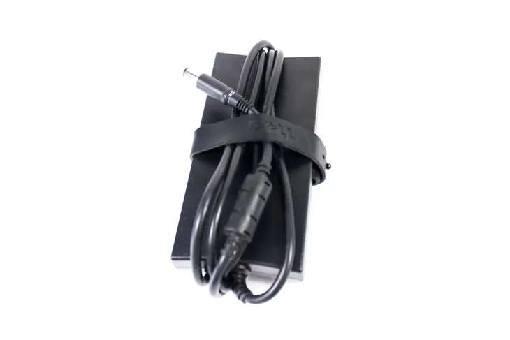 zasilacz-do-notebooka-ory-dell-pa-4e-130w-napiecie-wyjsciowe-19-5-v