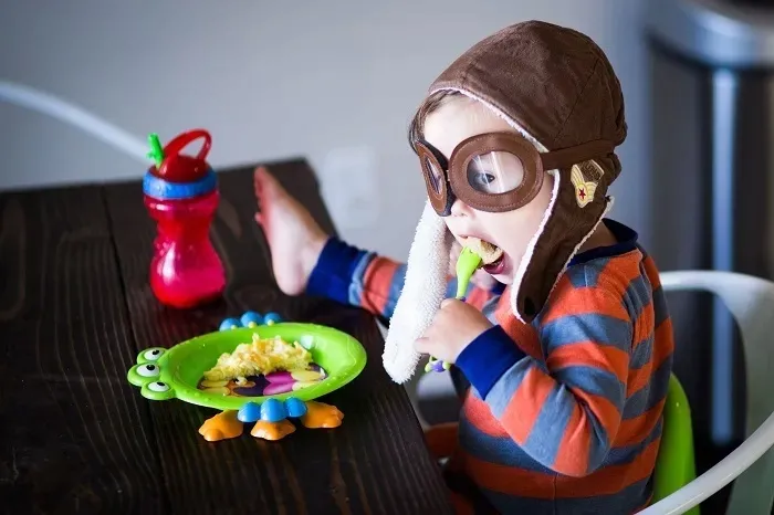 talerzyk-potwor-stan-nowy-produkt-wprowadzony-do-obrotu-na-terenie-ue-przed-13-12-2024-tak