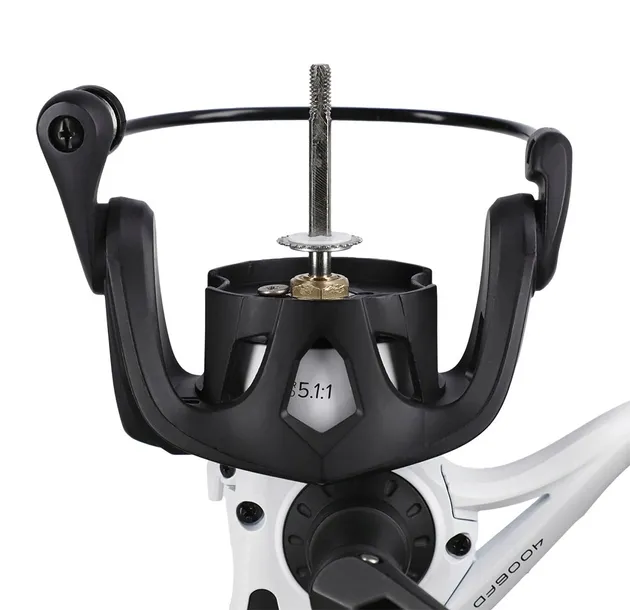 kolowrotek-mikado-bixlite-feeder-4006-fd-marka-mikado