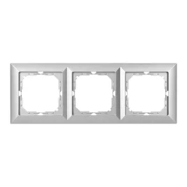 potrojna-ramka-do-gniazdek-kontaktow-seria-pearl-srebrna
