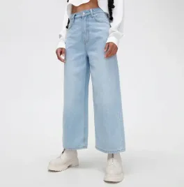 niebieskie-jeansy-typu-kuloty-cropp-l