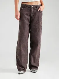 brazowe-prazkowane-spodnie-weekday-27