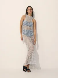 srebrna-narzutka-plazowa-z-metalizowana-nicia-i-cekinami-reserved-s