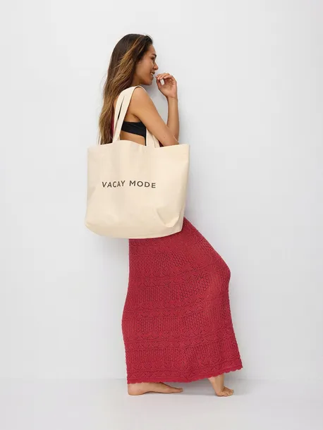 czerwone-azurowe-ponczo-reserved-m-marka-reserved