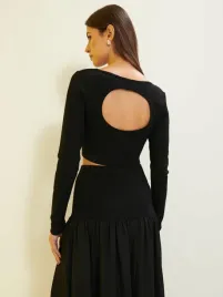 czarna-bluzka-z-odkrytymi-plecami-mohito-s