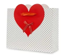torebka-papierowa-serce-uchwyt-elegancka-idealna-na-prezent-29cm-x-32cm-x