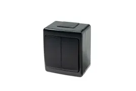 lacznik-podwojny-swieczn-ip44-beta-czarny-pawbol