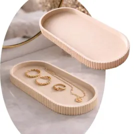 dekoracyjna-tacka-nowoczesna-ryflowana-druk-3d-elegancka-do-domu-20x9-cm