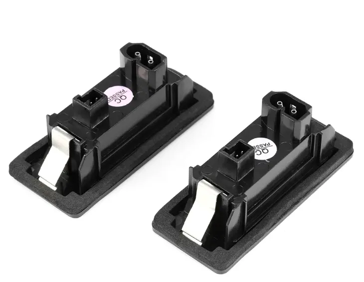 lampki-led-rejestracji-bmw-e90-e91-e60-e61-e39-x5-stan-nowy-producent-czesci-inny