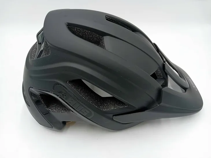 abus-cliffhanger-mips-czarny-kask-mtb-m-54-58cm-rodzaj-uniwersalny