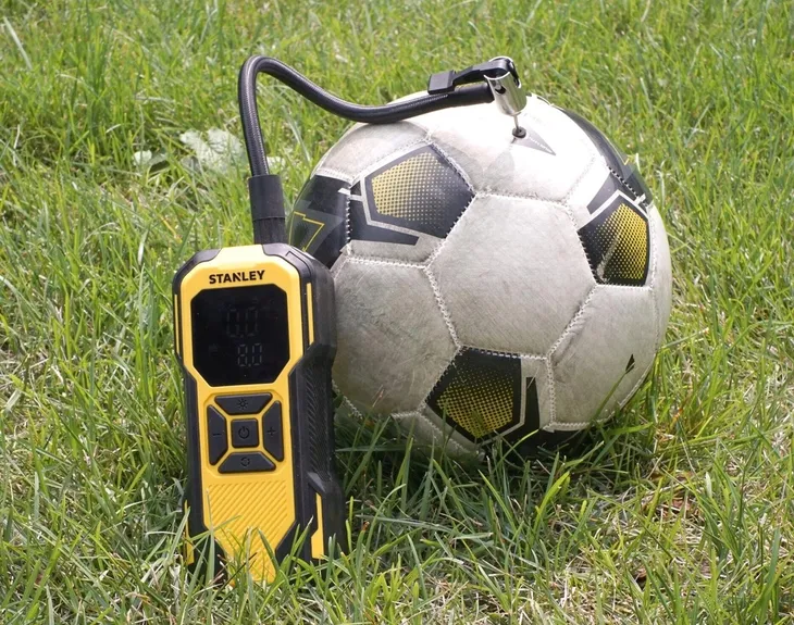 stanley-kompresor-akumulatorowy-10bar-powerbank-usb-latarka-led-sxif0101-stan-nowy-marka-stanley