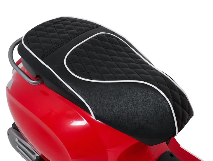 skuter-vespa-roma-czerwony-na-akumulator-dla-dzieci-gratisy-stan-nowy-kolor-czerwony