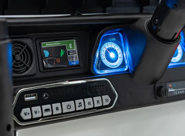 auto-off-road-climber-bialy-na-akumulator-dla-dzieci-gratisy-stan-opakowania-oryginalne