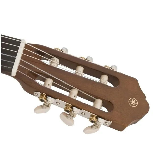 yamaha-c40-gitara-klasyczna-rodzaj-cutaway