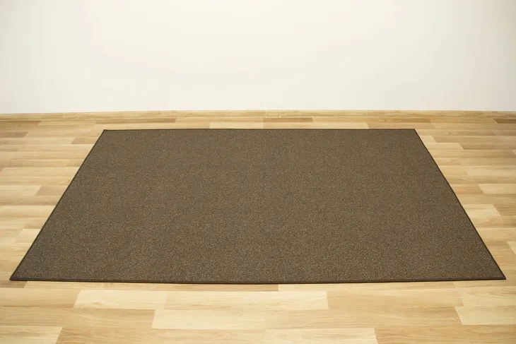 dywan-petelkowy-praktyczny-trwaly-do-biura-jadalni-pokoju-maxima-150x200-cm-grubosc-6-mm-kolor-odcienie-brazowego-bezowy