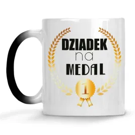 kubek-magiczny-dziadek-na-medal-dzien-dziadka