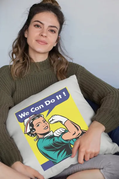 poduszka-we-can-do-it-super-poduszka-na-prezent-szerokosc-poduszki-40-cm