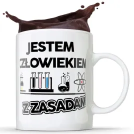 kubek-jestem-czlowiekem-z-zasadami-prezent-kubek