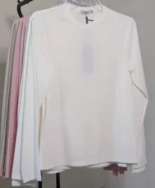 bluzka-z-dlugim-rekawem-basic-edan-smietankowa