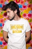 koszulka-meska-my-girlfriend-for-bitcoin-material-dominujacy-bawelna