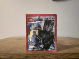 lego-marvel-242316-black-panther-saszetka-polybag-z-minifigurka