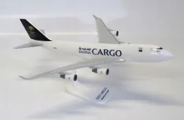 model-samolotu-boeing-b747-400f-saudia-cargo-1-250