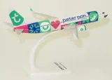 model-boeing-b737-800-transavia-peter-pan-1-200-stan-nowy