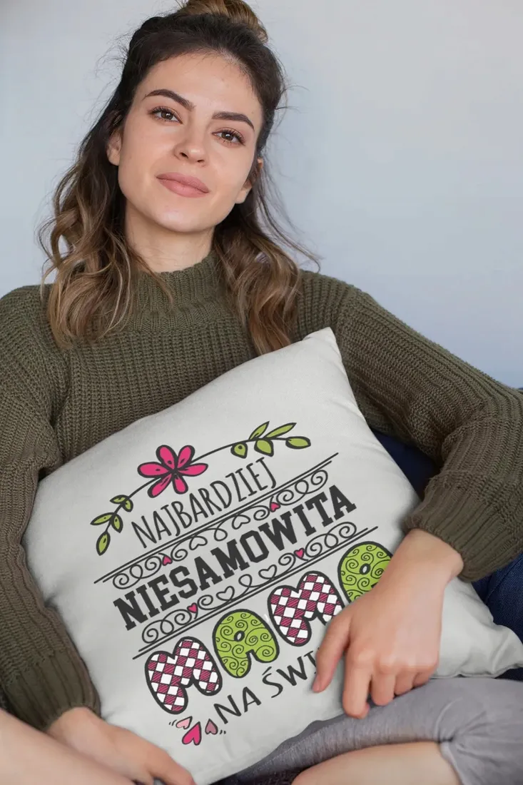 poduszka-biala-40cm-dla-mamy-prezent-mama