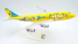 model-samolotu-boeing-b747-400-pokemon