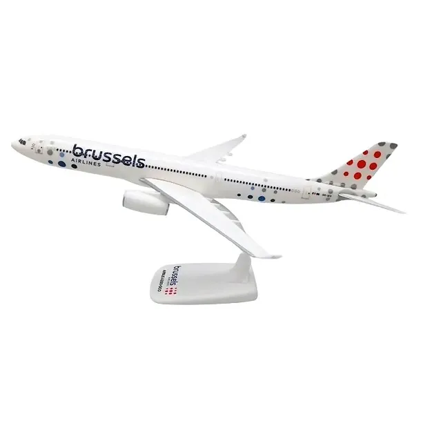 model-airbus-a330-300-brussels-airlines-stan-nowy