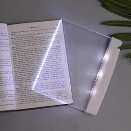przenosna-lampa-led-do-czytania-ksiazek-ochrona-oczu-plaski-panel-dla