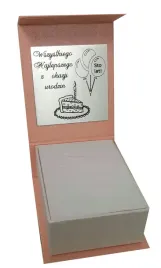 rozowe-pudelko-z-grawerem-urodziny-grawer-prezent