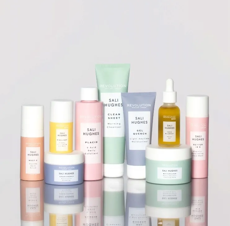 revolution-skincare-sali-hughes-gel-quench-light-anytime-na-dzien