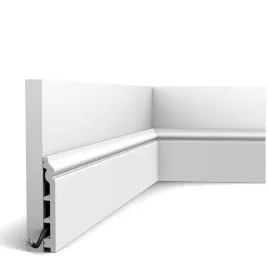 biala-listwa-przypodlogowa-orac-sx118-ral9003